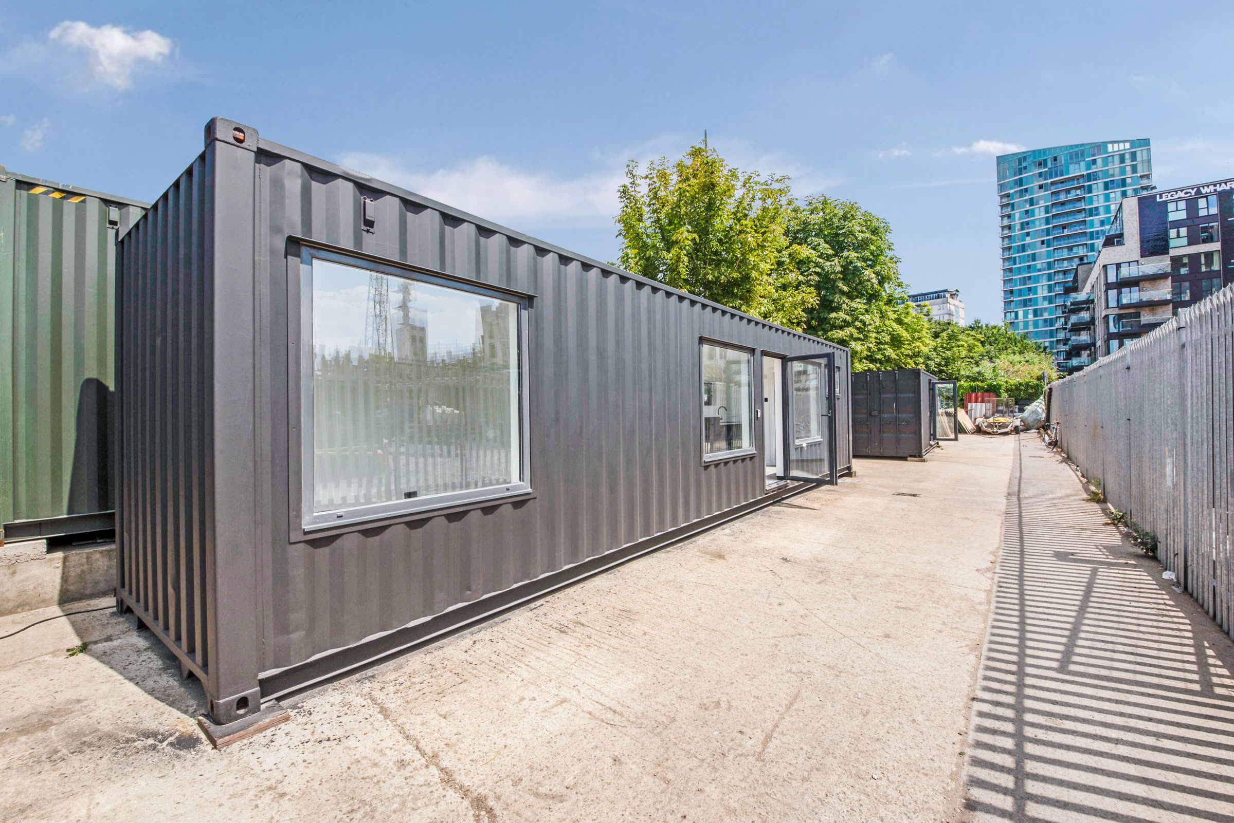 Long 40 ft Roamify modular unit with multiple windows and entrance